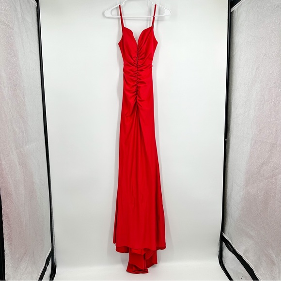 La Femme Red Sweetheart Chiffon Maxi Dress Trumpet Gown Size 00 - Picture 1 of 7